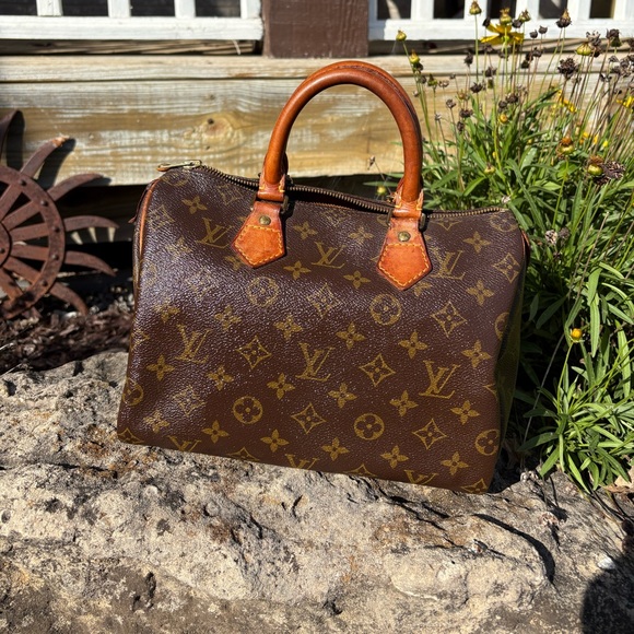 ✨Authentic LOUIS VUITTON Speedy 25 ✨ - Picture 1 of 13